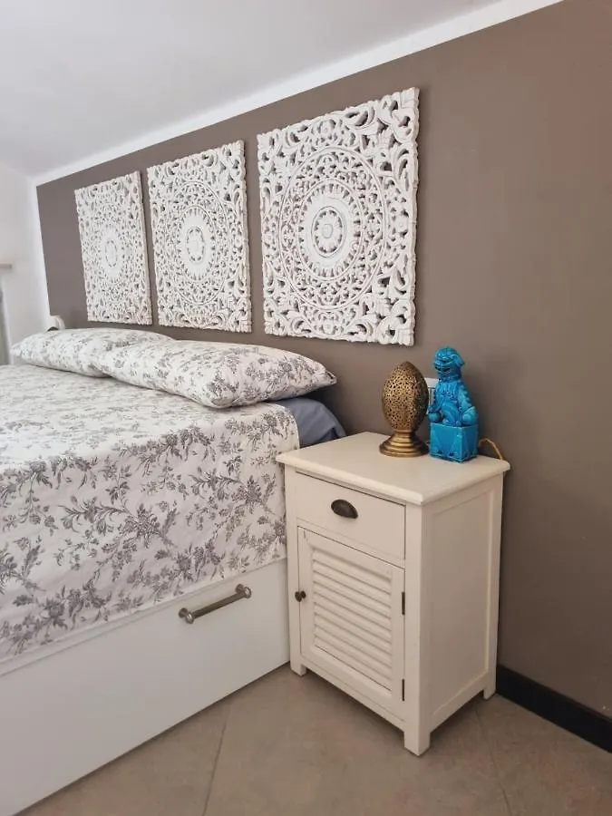 Guest house -Le Carillon- Jacuzzi Suite Prive Close To Bergamo Sorisole