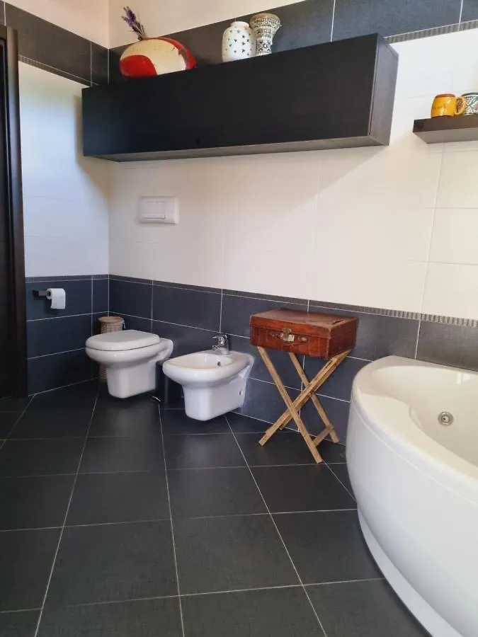 Guest house -Le Carillon- Jacuzzi Suite Prive Close To Bergamo Sorisole